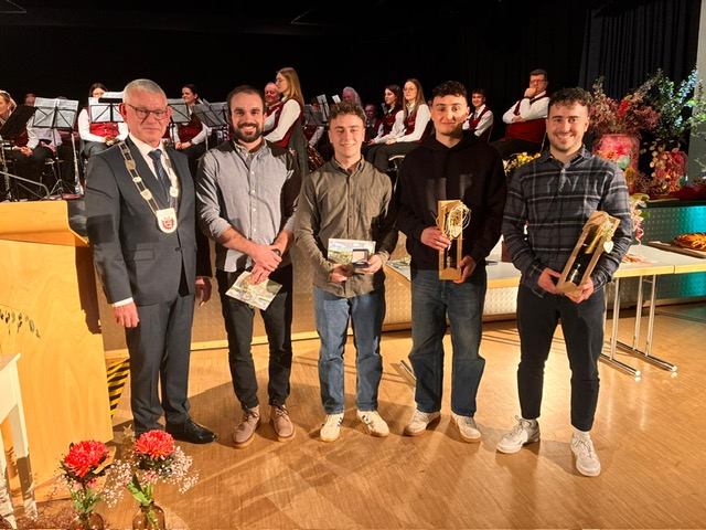 Neujahrsempfang2025_Sportlerehrung_Mirko_Silas.jpg